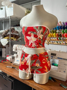 Flower Shorts Kini - 1 of 1 (SIZE M)
