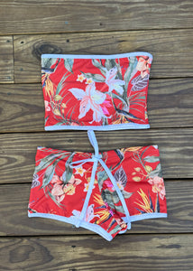 Flower Shorts Kini - 1 of 1 (SIZE M)